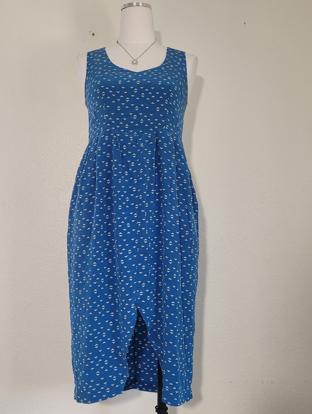 Anthropologie LAUREN MIFFATT Blur Silk Geometric Back Button Cutout Size 4